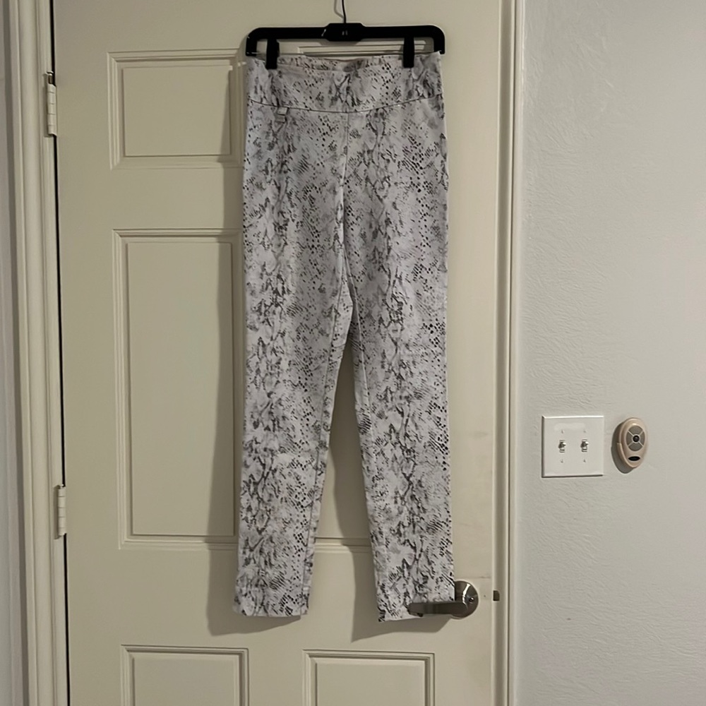 White snakeskin leggings